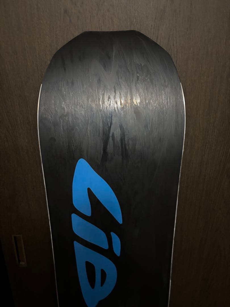 LIB TECH GOLDEN ORCA 153cm 2日使用！