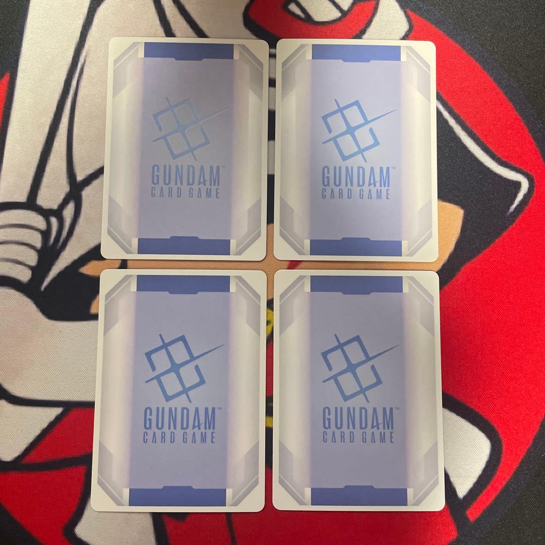 ガンダムカードゲーム　ウイングガンダム　パラレル　4枚　ST02-001