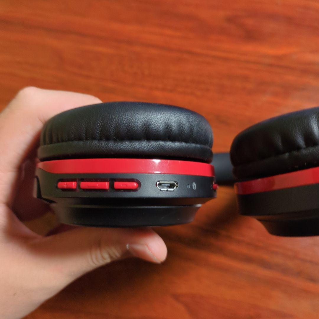 Audio-Technica ワイヤレスヘッドホン ブラック/レッド