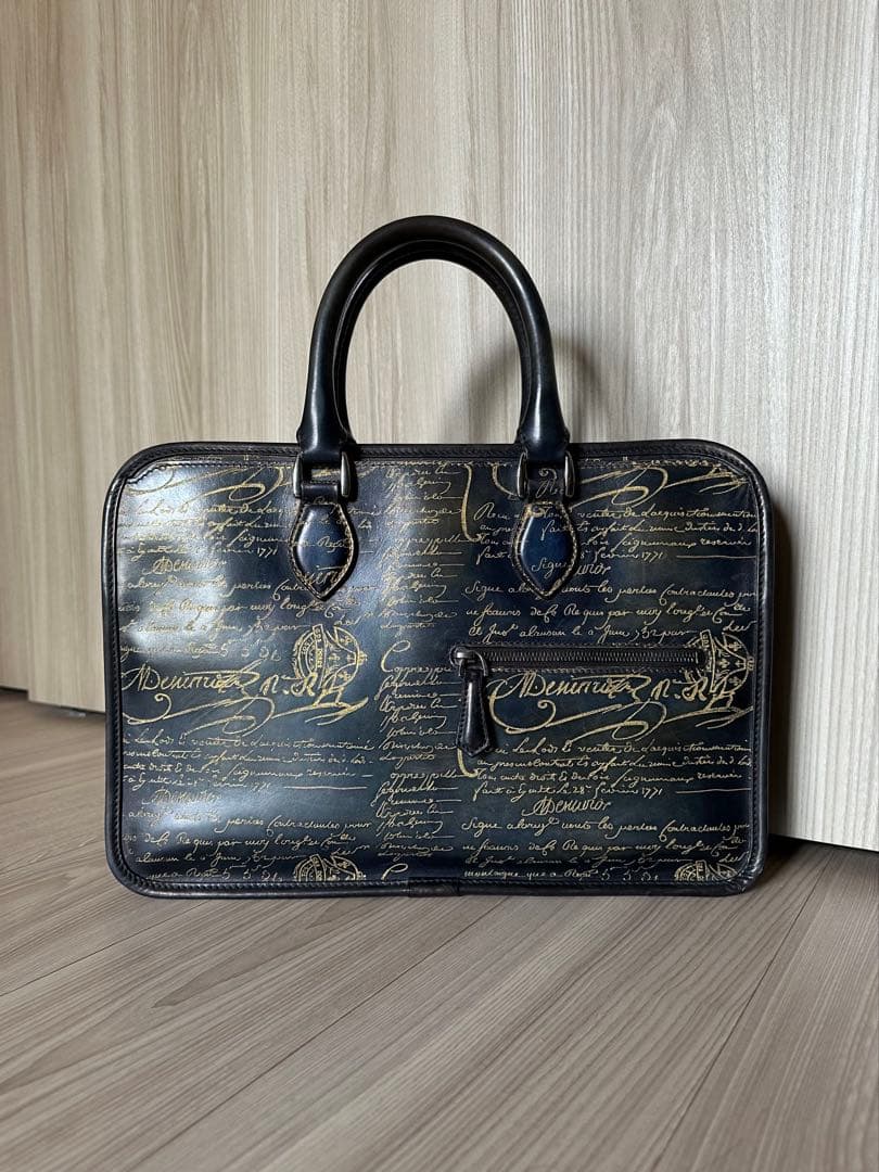 K*♡様 特注70万 ベルルッティ アンジュールミニ バッグ ブルー ゴールデン