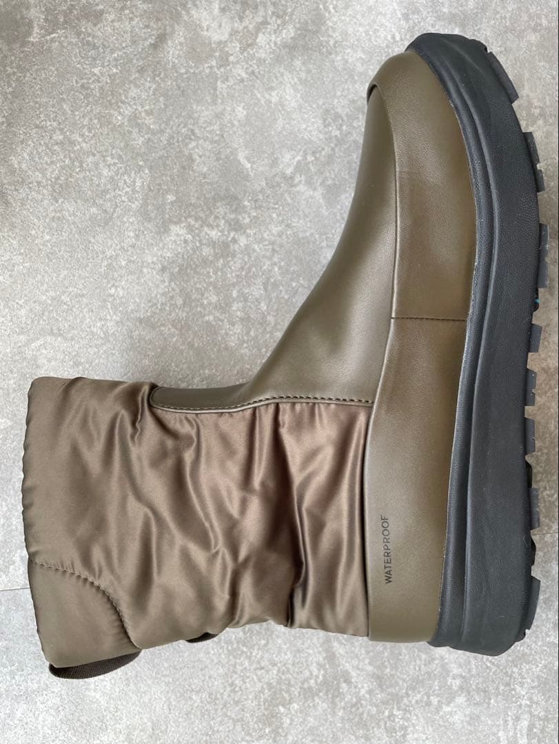 【値下中】コロンビア スノーブーツ レディース　サップランド 防水