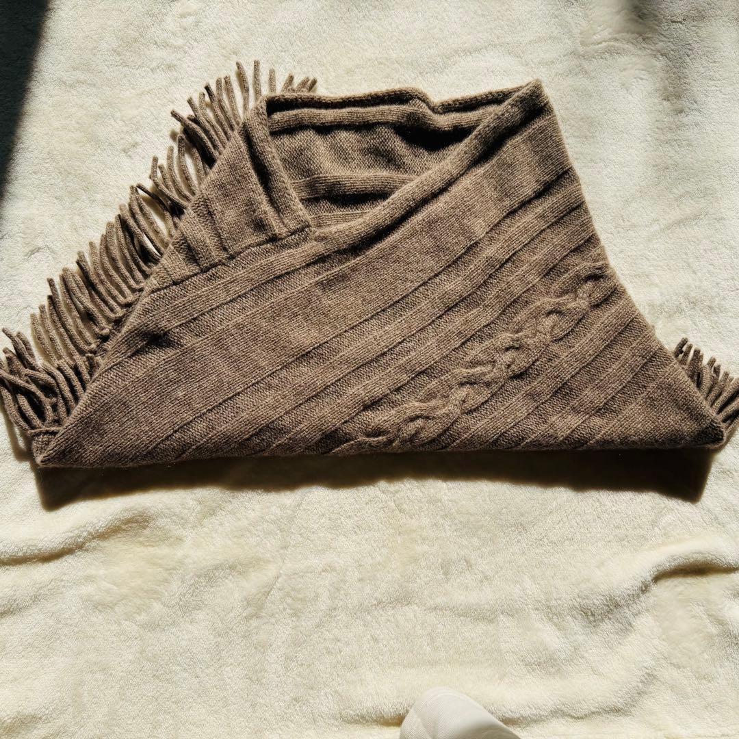 内モンゴル産　ヤクカシミヤ 100 ニット ポンチョ　フリンジ付き ブラウン系