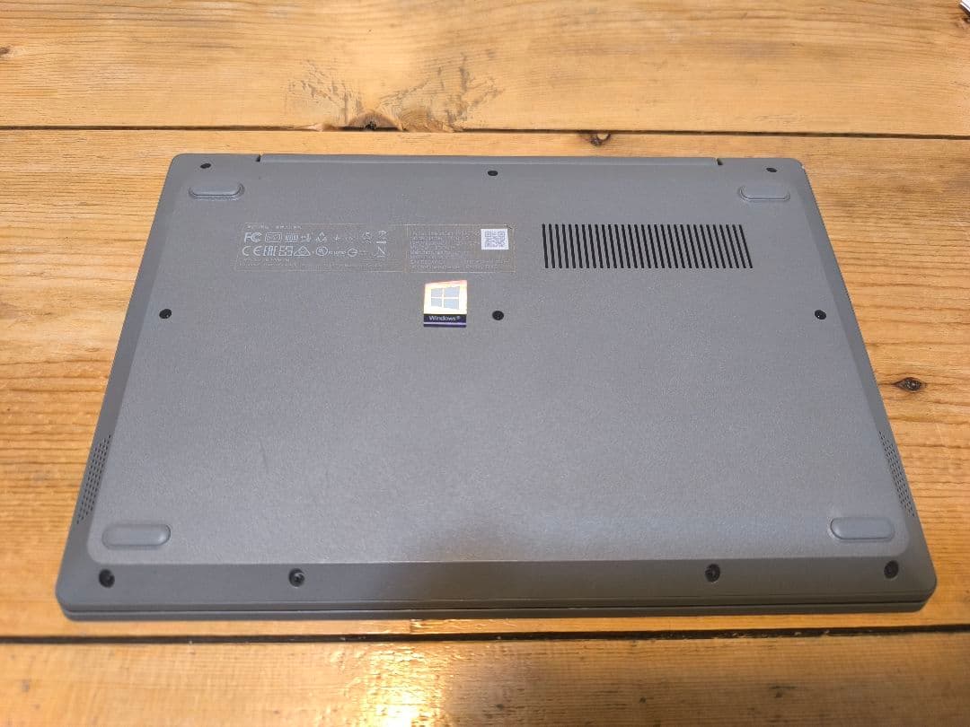 【さらに値下げ！】Lenovo Ideapad slim1 11.6インチノート