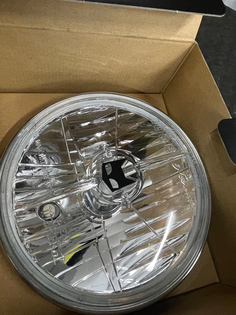 す*つ様 SEV MARCHAL ヘッドライトLED付き722 702マーシャル