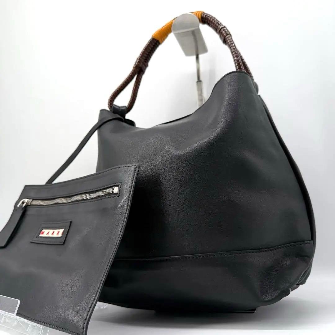 17591✨マルニ ポーチ付き レザー ハンドバッグ ブラック