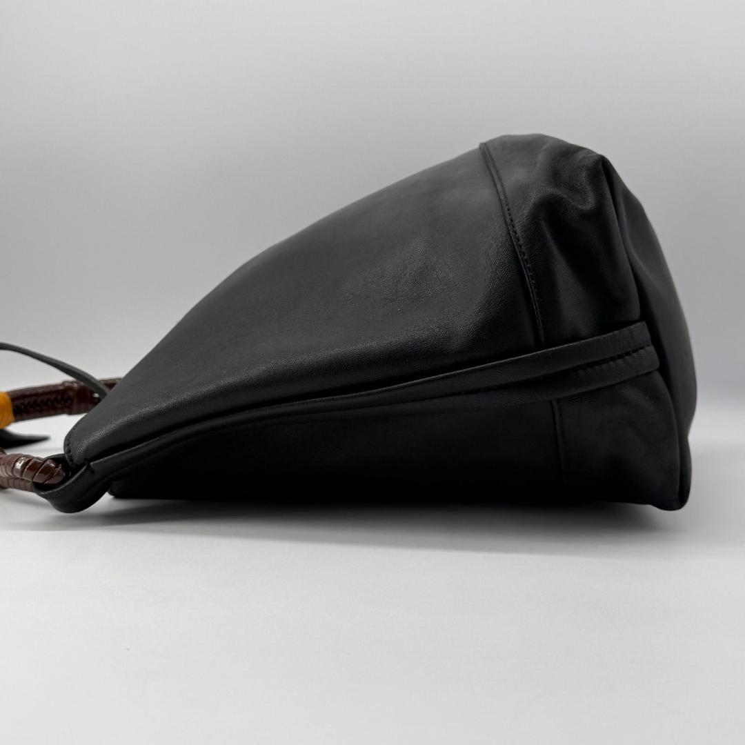 17591✨マルニ ポーチ付き レザー ハンドバッグ ブラック