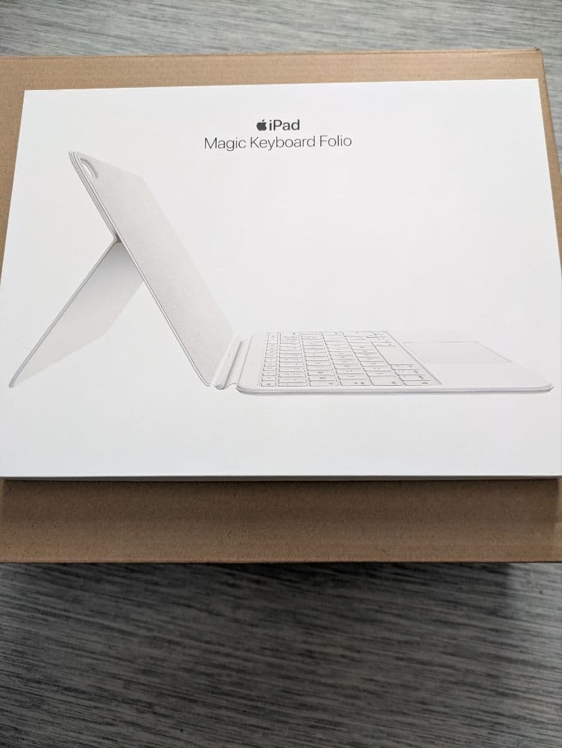 Magic Keyboard Folio ※ iPad（A16)(第10世代）