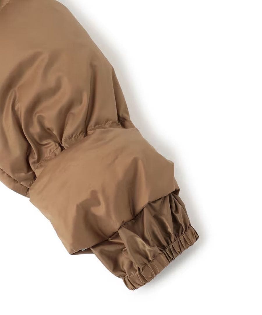 23区今季新品Oggi掲載シレータフタ ハイネック ショート ダウンコート 38