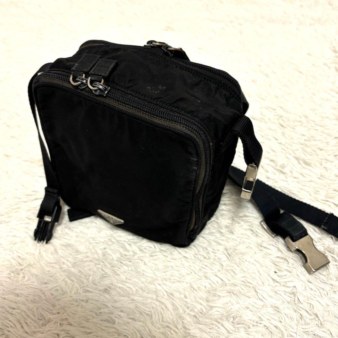 PRADA ショルダーバッグ ウエスト 2way ナイロン 三角ロゴ 黒