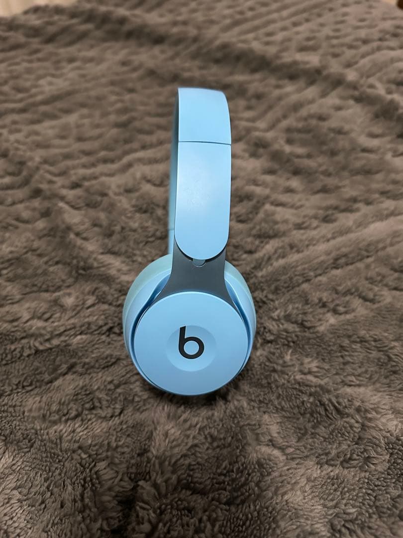 【美品】Beats Solo Pro ワイヤレスヘッドホン