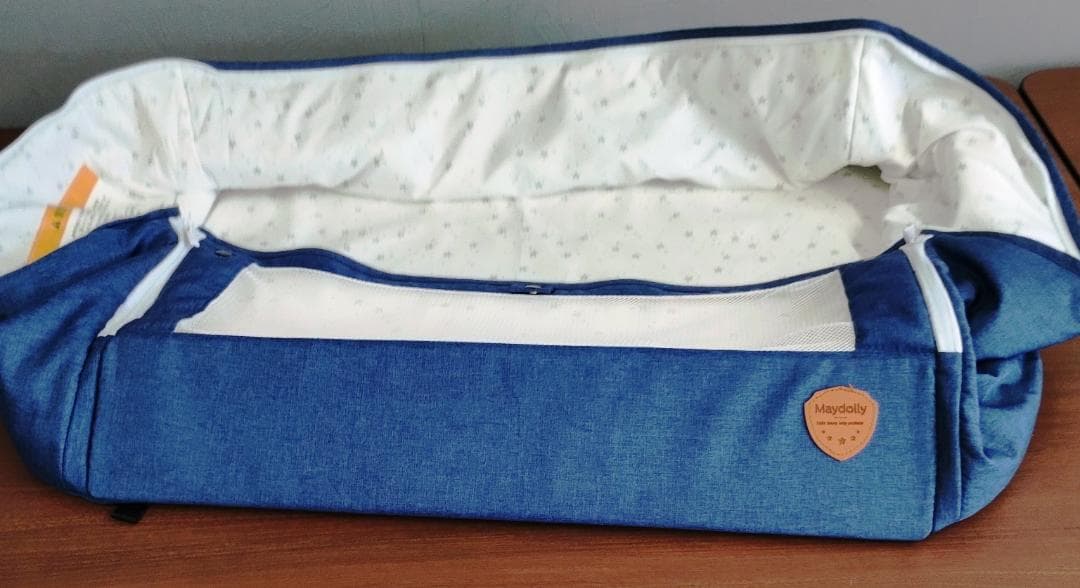 美品　Maydolly 　折りたたみ式　ベビーベッド ネイビー