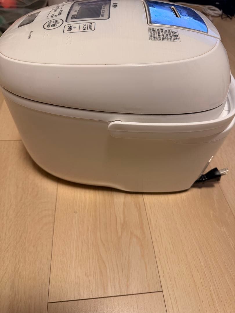 TOSHIBA IH炊飯器 RC-１８VRP ホワイト【中古】