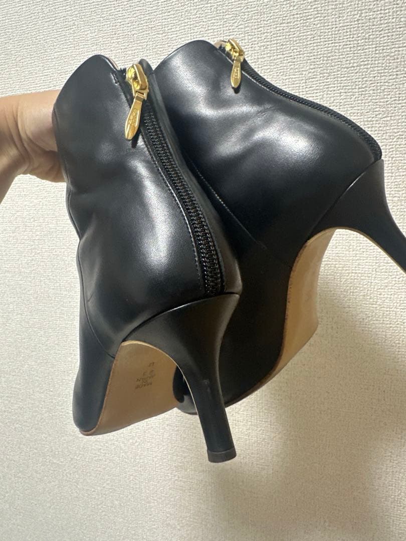 ダイアナ　DIANA ショートブーツ　ブラック　黒　レザー　革　バックファスナー