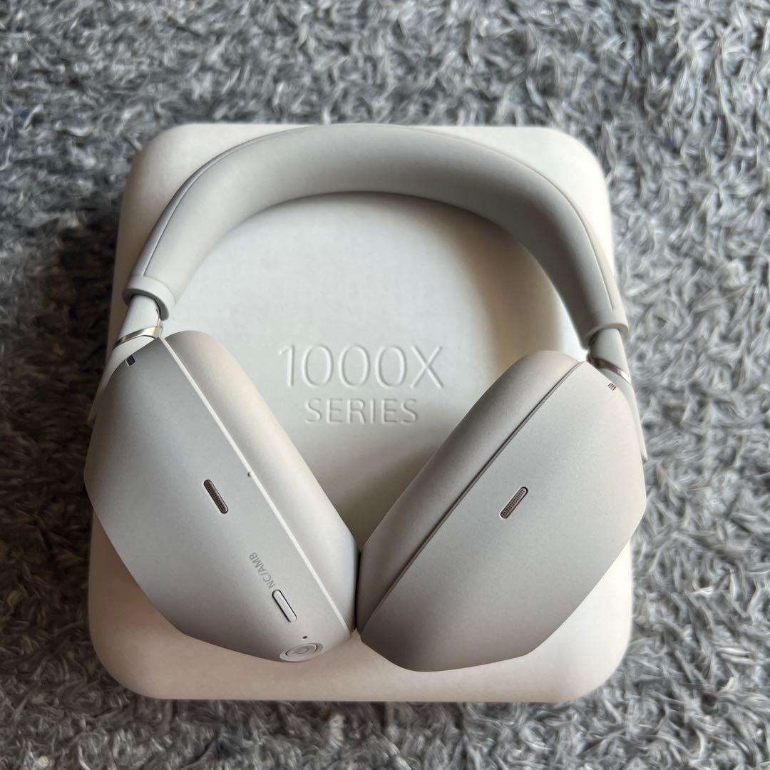 未使用品 WH-1000XM6 プラチナシルバー