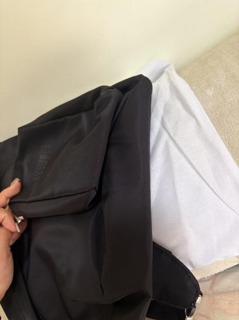 即日発送メゾンマルジェラ MM6ブラック ショルダーバッグ