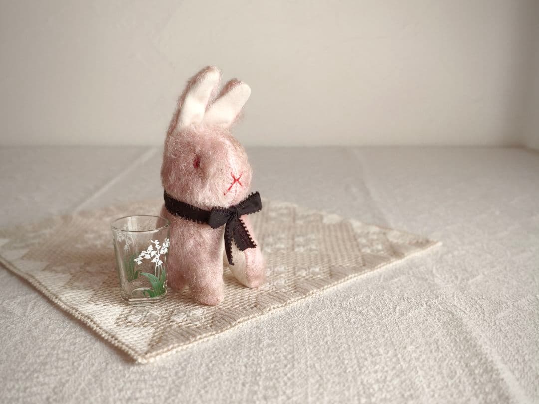 * vintage rabbit ୨୧ フォルムの可愛い ピンクの ウサちゃん