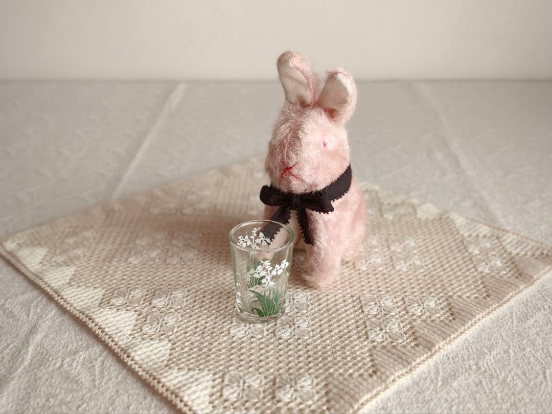 * vintage rabbit ୨୧ フォルムの可愛い ピンクの ウサちゃん