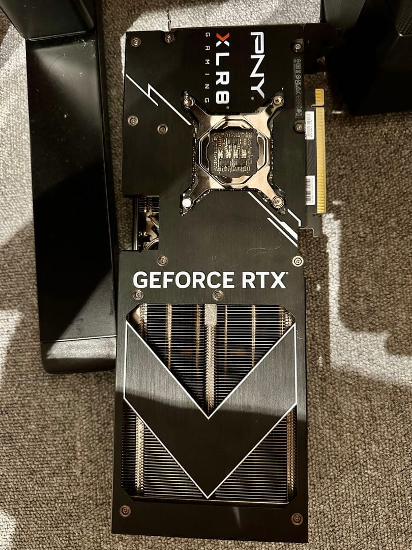 PNY XLR8 Gaming RTX4070ti 12GB グラフィックボード
