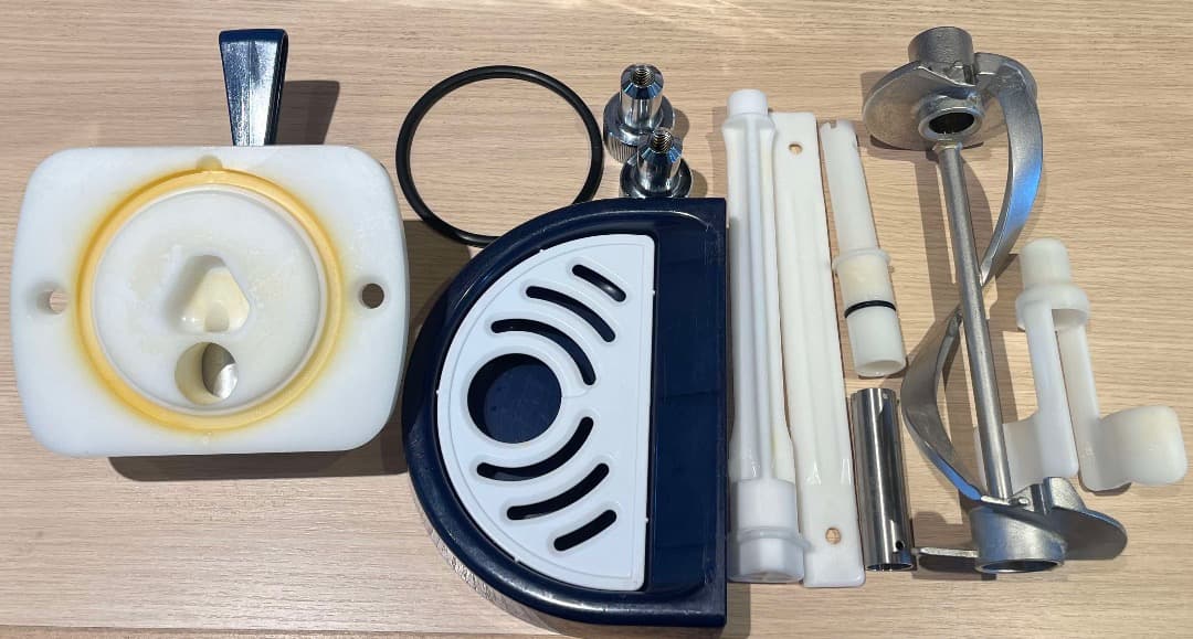 日世 ソフトクリームマシーン NA-1412AE 100V