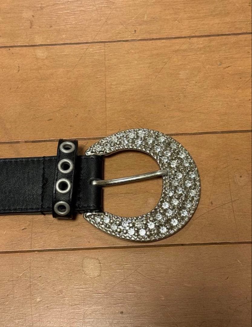 Future archive スタッズベルト