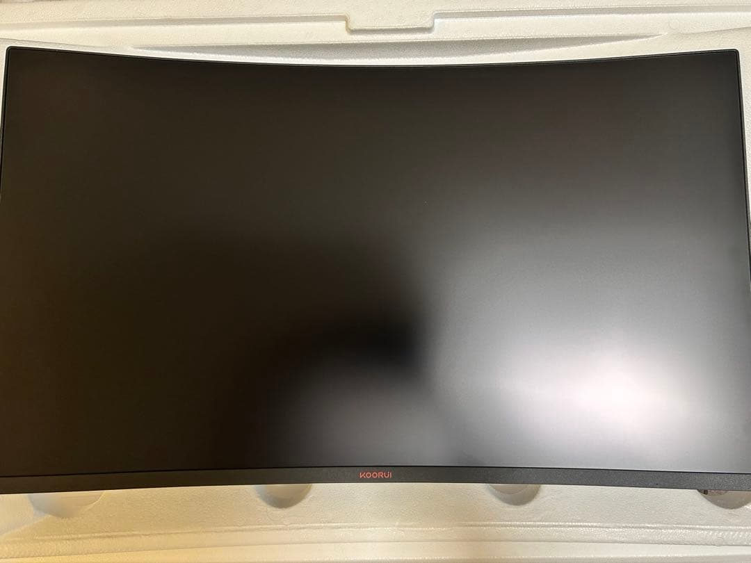 KOORUI 31.5インチ　モニター　曲面ディスプレイ 本体 黒