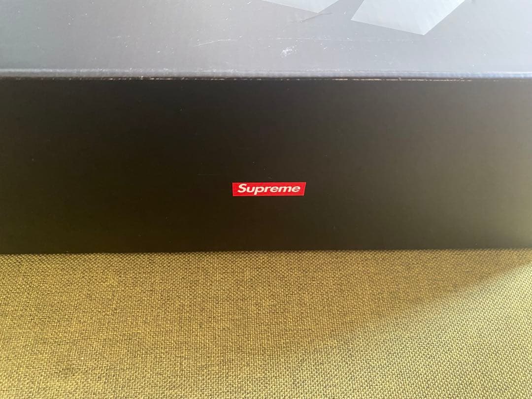 Supreme × Nike Air Force 1 Low \"Black\"