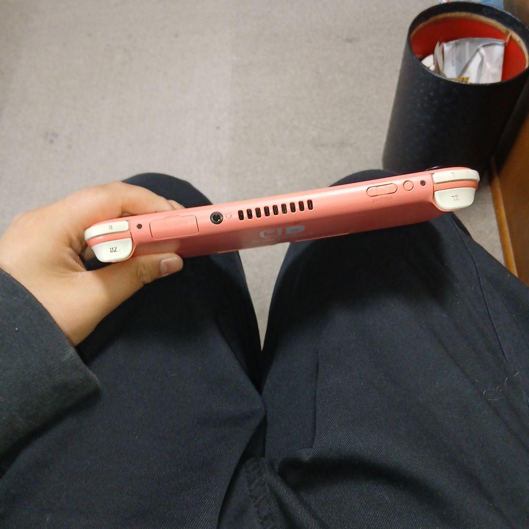 Nintendo Switch Lite コーラルピンク 本体