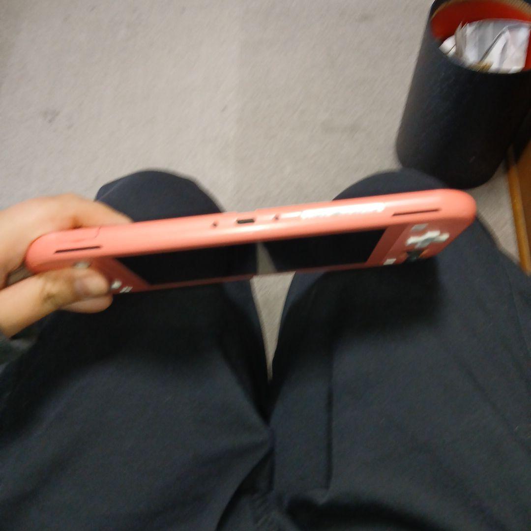 Nintendo Switch Lite コーラルピンク 本体