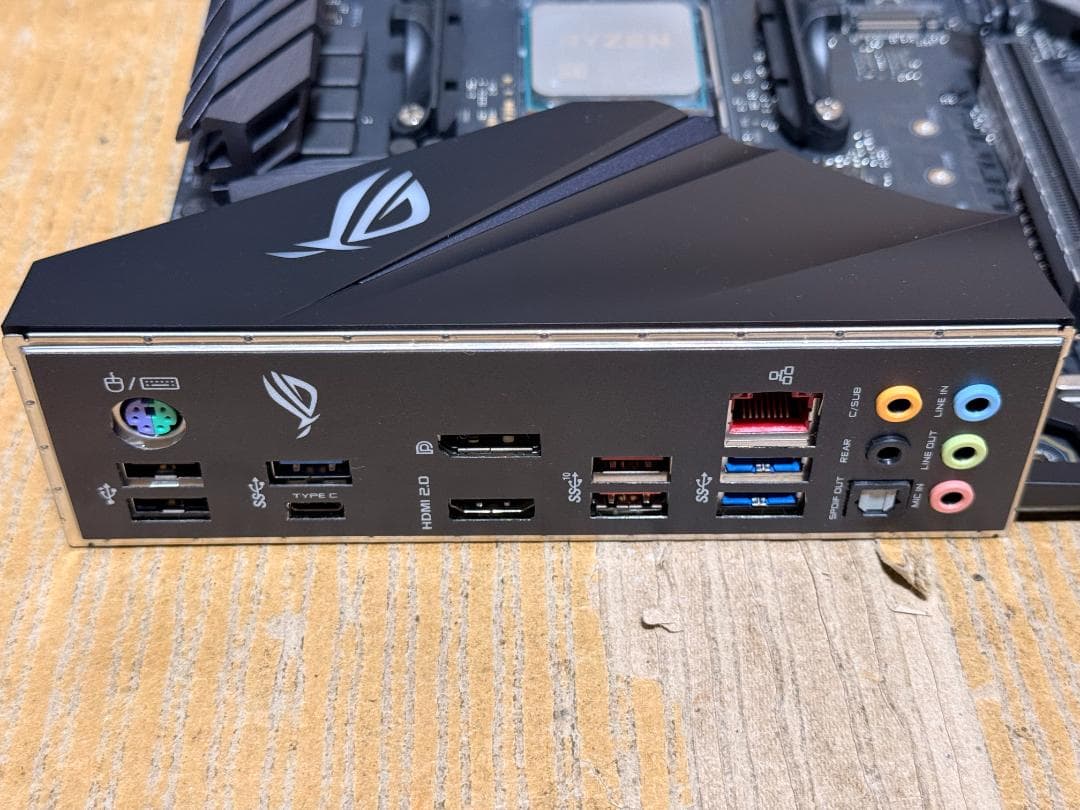 マザーボード ROG STRIX B450-F GAMING + AMD Ryzen3700x