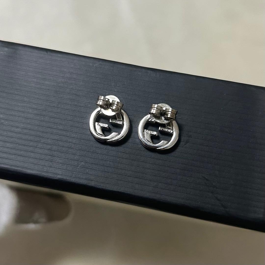 美品 GUCCI グッチ インターロッキング ピアス スタッズピアス