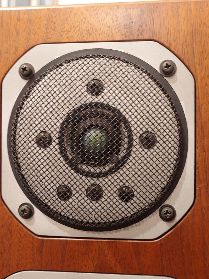 直接引き取り限定の格安YAMAHA NS-2000 ペア