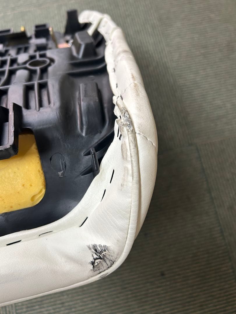 ジェイド250 白皮 タックロールシー　値下げ可