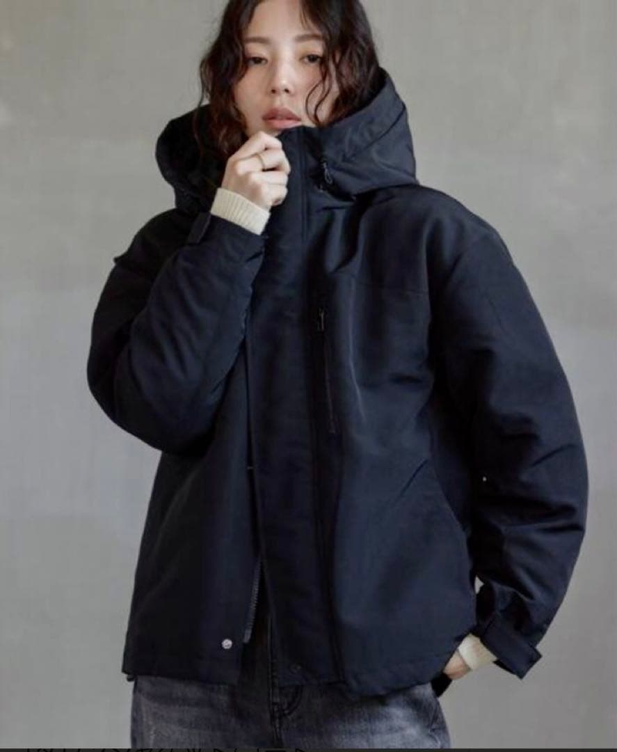 フーディーダウンジャケットURBAN RESEARCH Sonny Label