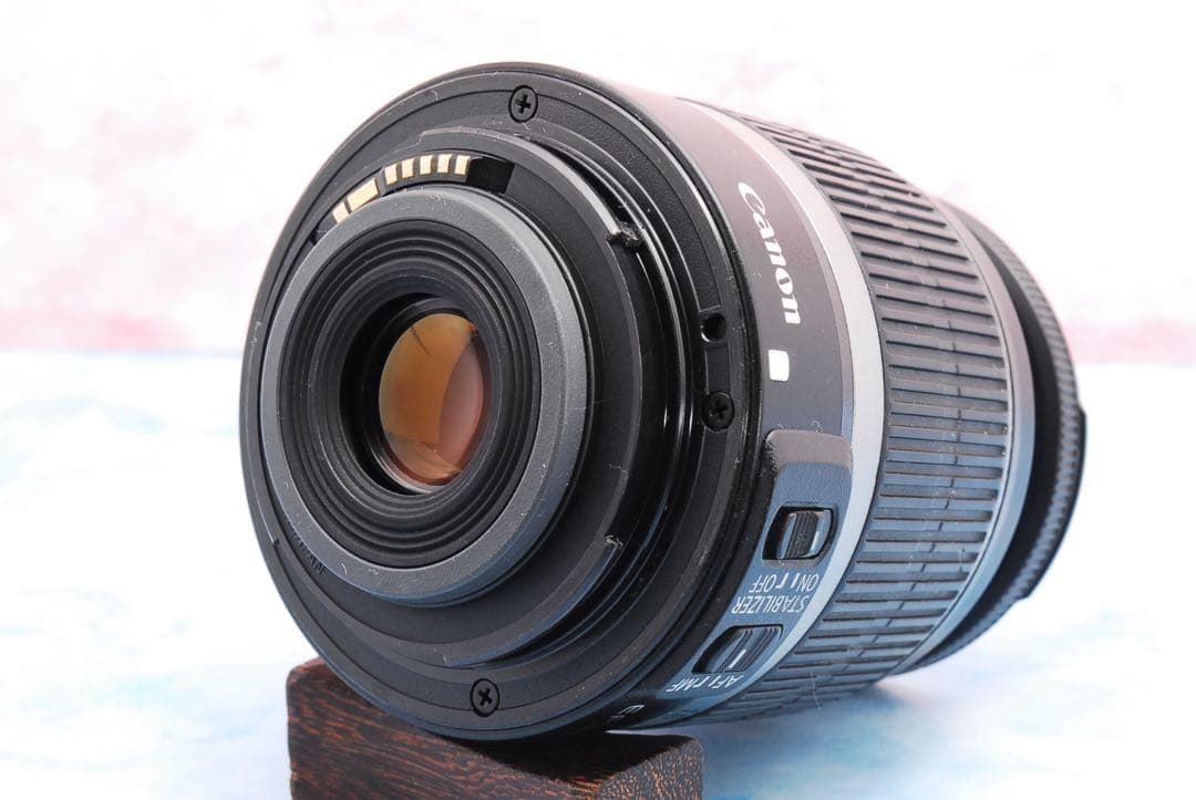 キャノン Kiss X7★バッグ＆ミニ三脚★一眼レフカメラ★軽量＆扱いやすい