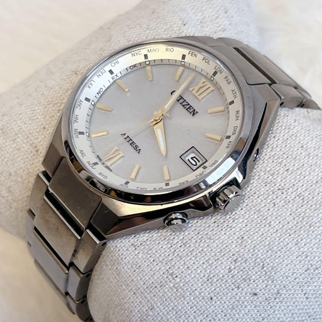 【美品】 シチズン アテッサ エコドライブ メンズ腕時計 CB1120-50C