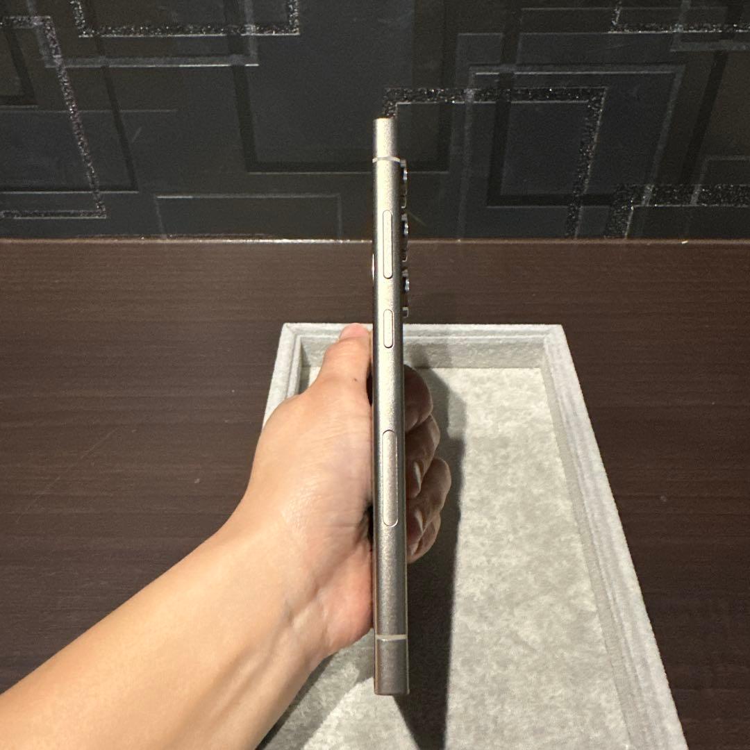 【美品】Galaxy S24 Ultra 256GB チタニウムグレー