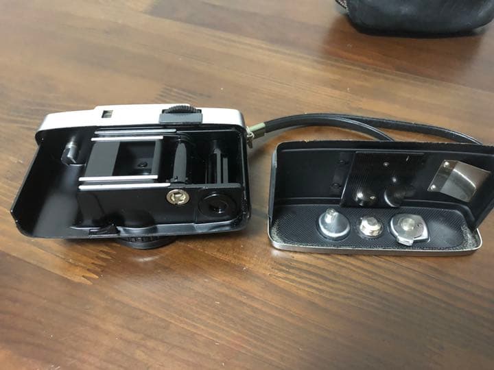 OLYMPUS PEN EE（ケース）付