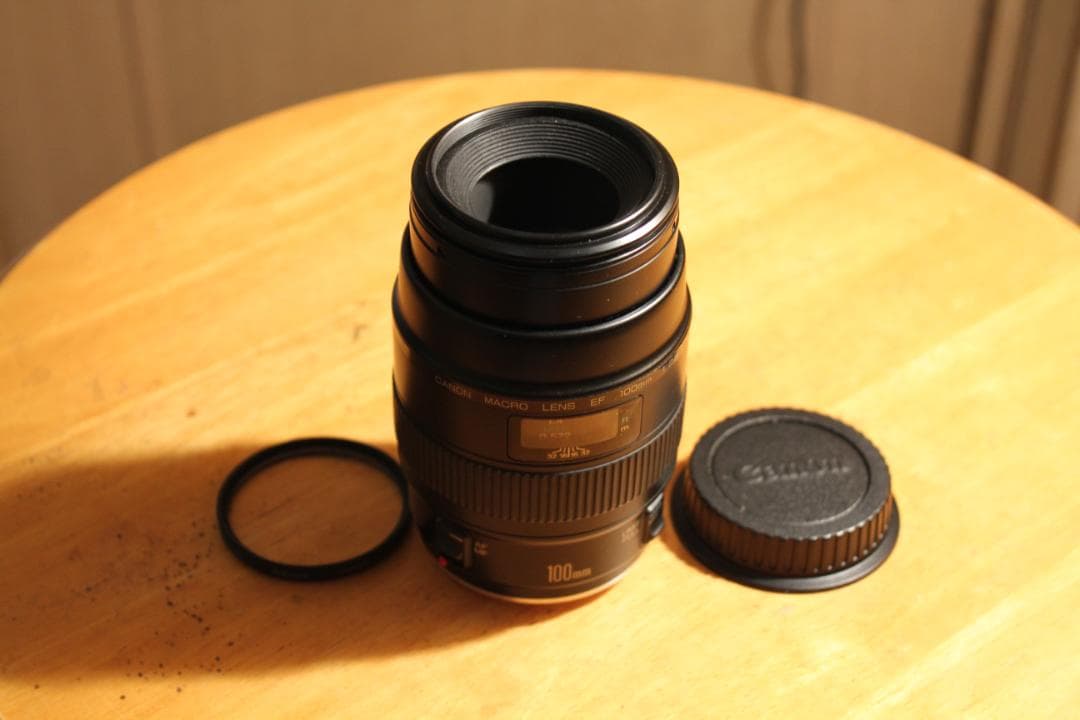 Canon EF 100mm f/2.8 (Non-USM) 　マクロレンズ