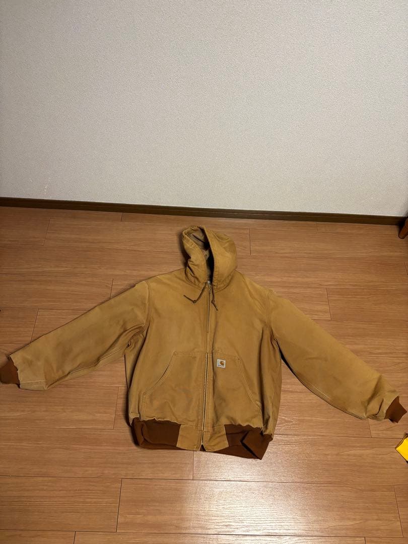 カーハート　アクティブジャケット