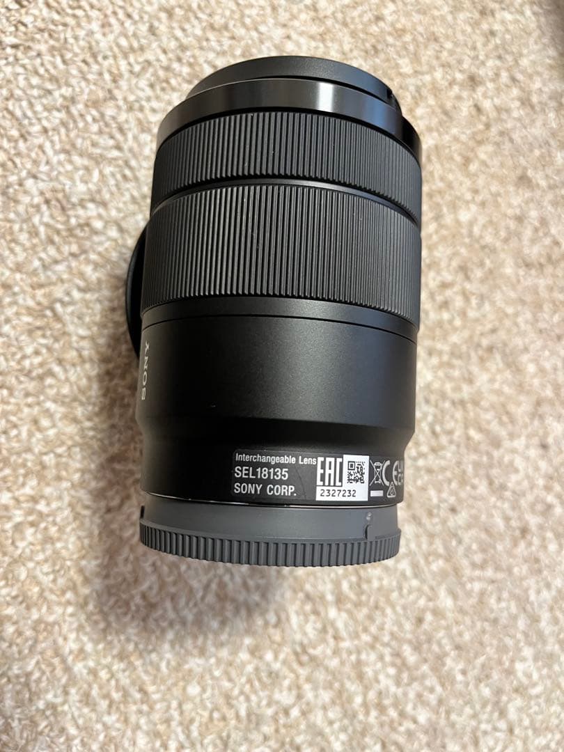 新品同様SONY 18-135mm f3.5-5.6 sel18135 ソニーe