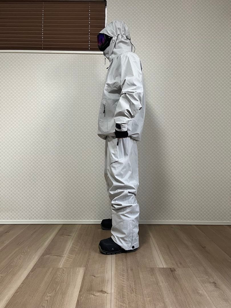 23-24 BEYOND MEDALS TECH JACKET＋BIB PANT