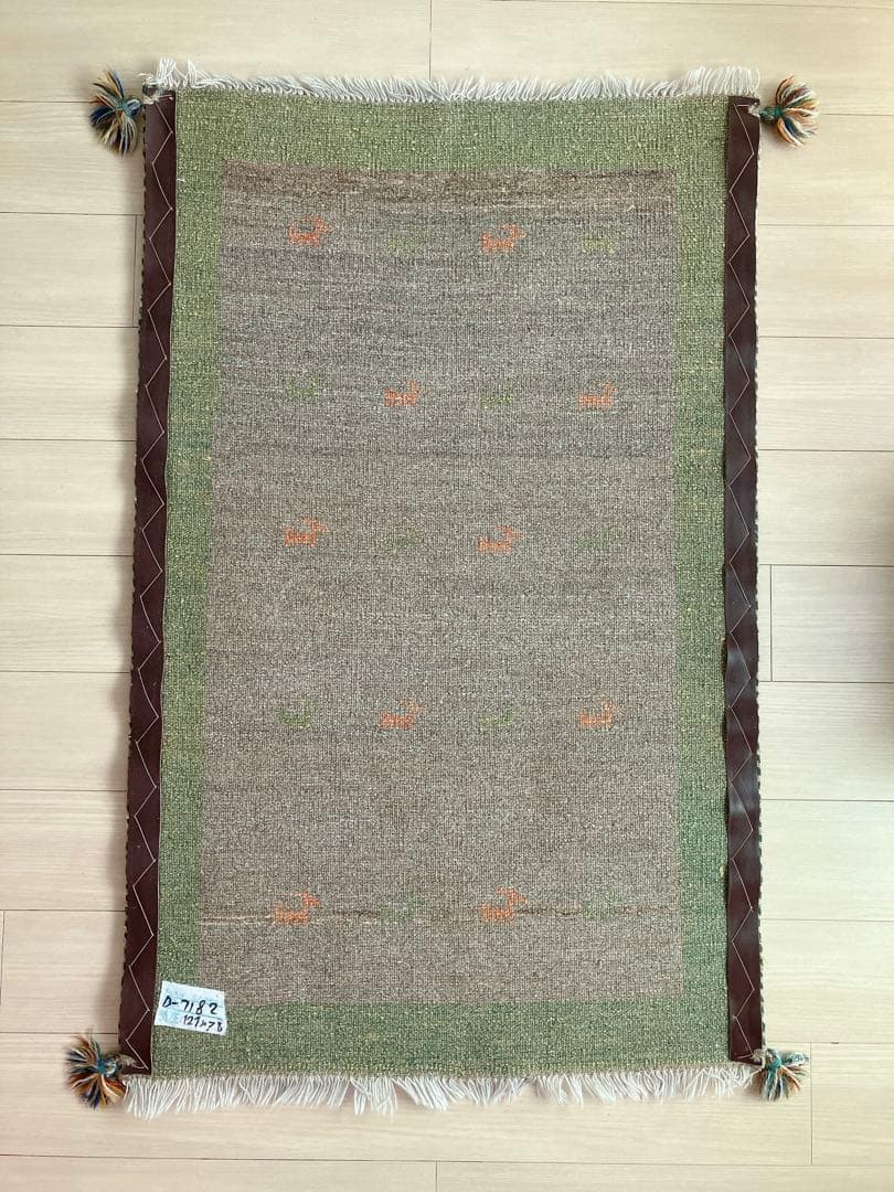 みこさんギャベ✳︎ペルシャ絨毯　イラン　ギャッベ　ラグ 121×76 cm