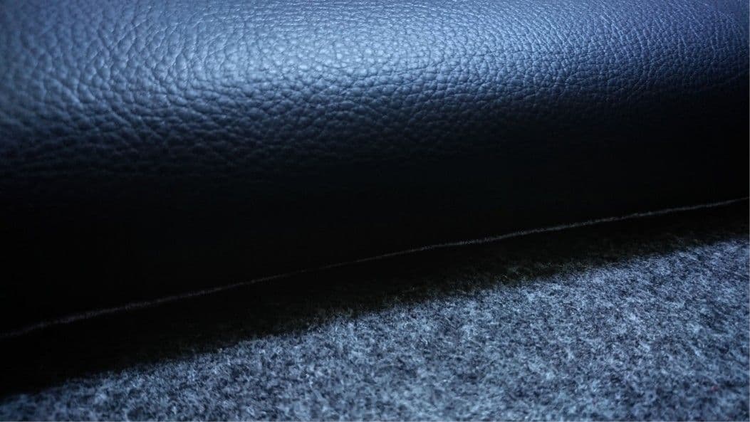 【新品】グランドプロフィア◆フラット助手席 ブラックレザー◆支柱付属〔在庫有〕