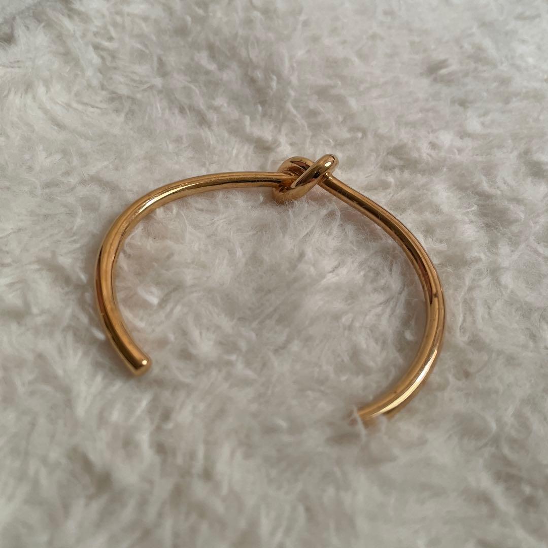 CELINE ゴールドノットブレスレット　Mサイズ