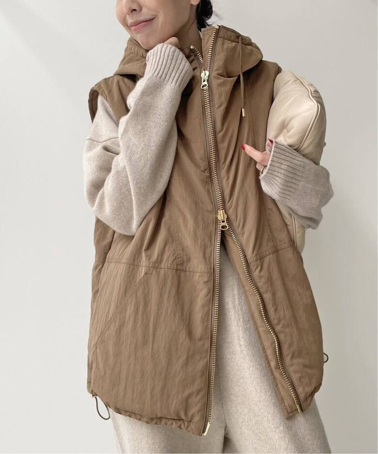 新品 REMI RELIEF ダウンベスト