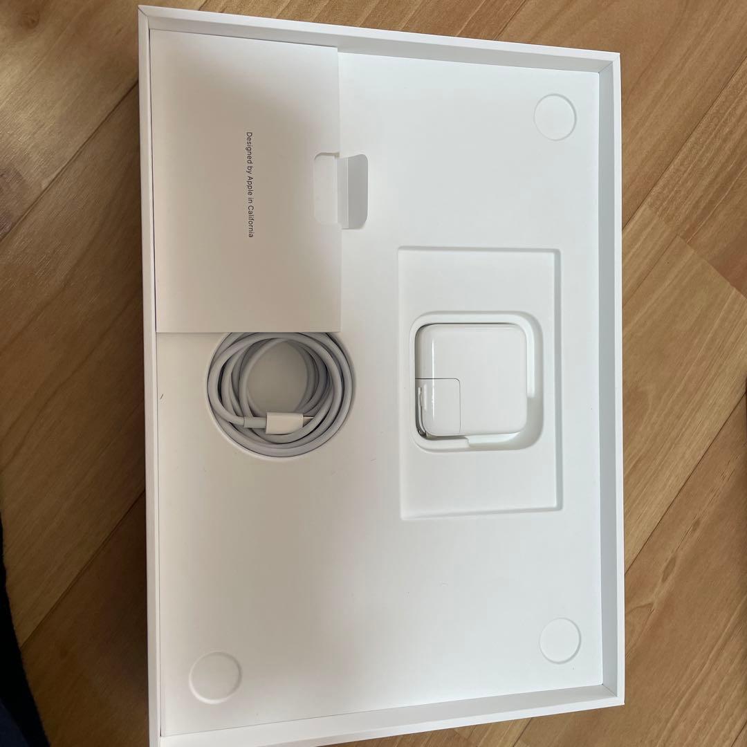 【美品】Apple MacBook Air 13インチ2020年256GB