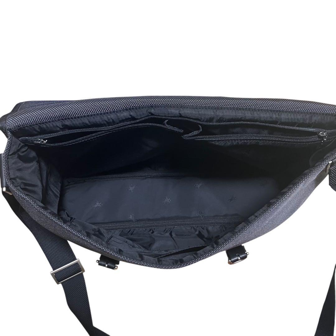 ✨美品✨バーバリーズ ヴィンテージ メッセンジャーバッグ 黒 グレー ナイロン