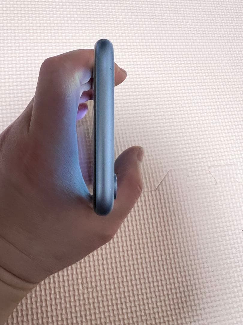 iPhone XR 128GB ブルー 本体 SIMロック解除