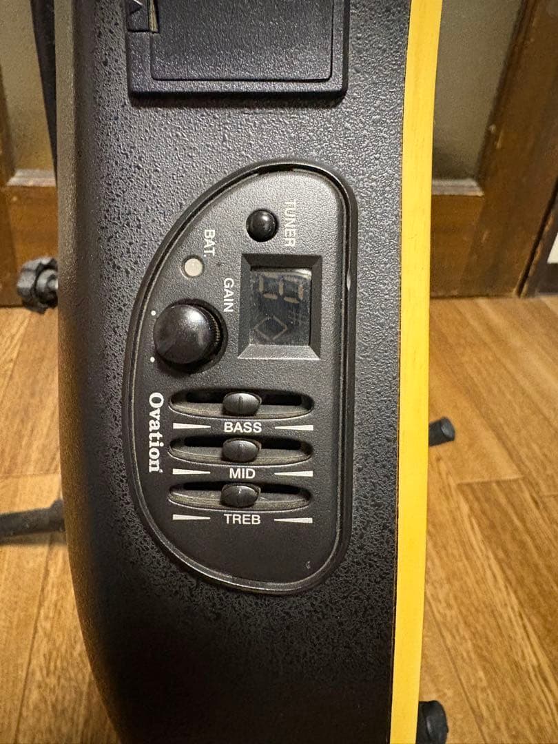 【値下げ¥28,000→¥25,000】オベーションエレアコ純正ハードケース付き