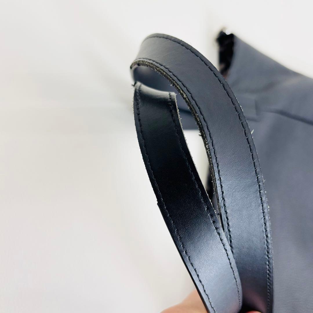 2721【美品】FURLA 本革 トートバッグ レザー A4収納 リバーシブル